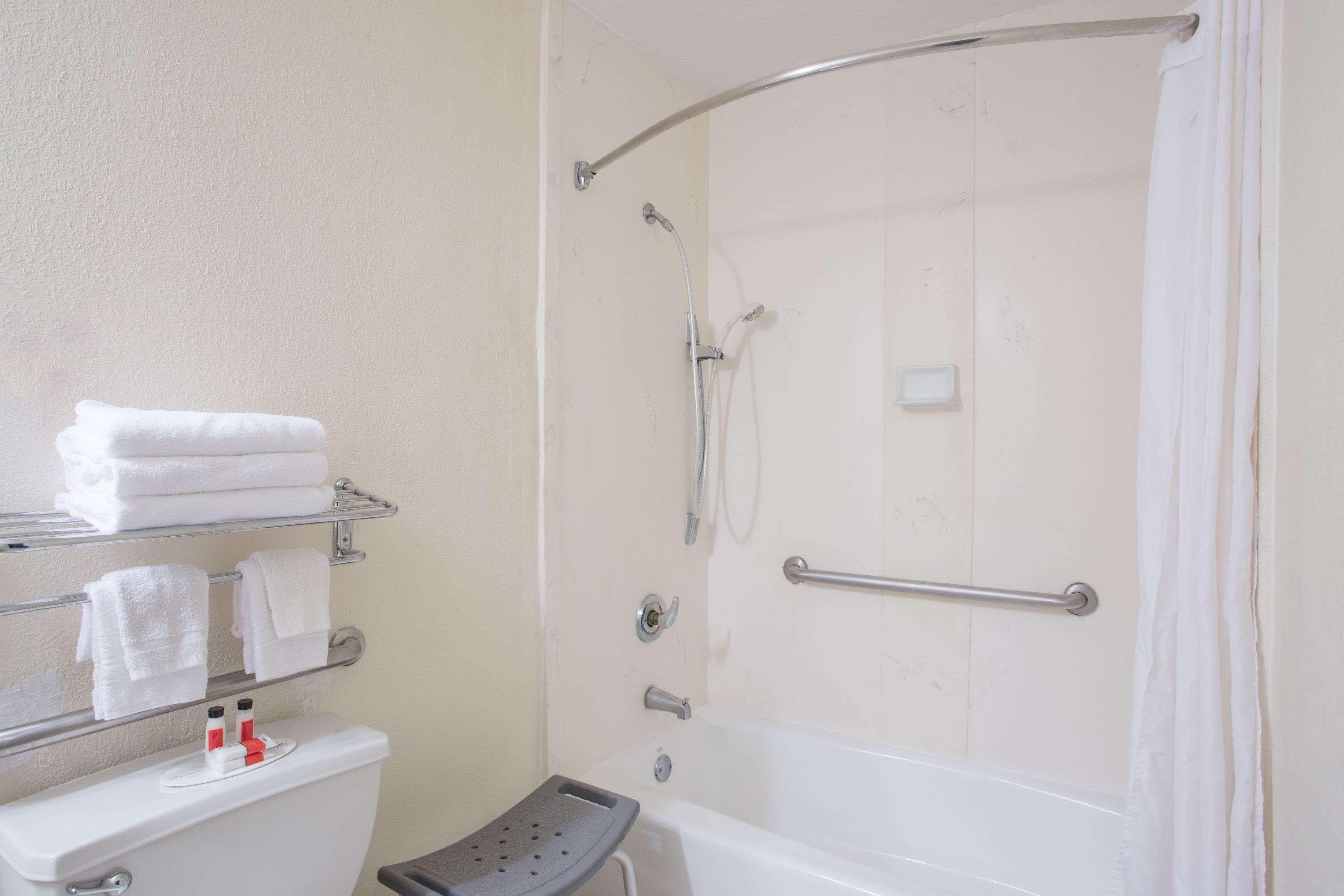 Days Inn By Wyndham Ormond Beach Exterior photo